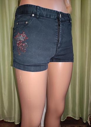 Шорти жіночі стрейч бренду 
" logo" , uk 8 , 97% коттон+лікра .