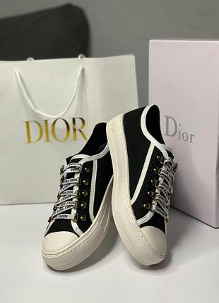 Жіночі кеди