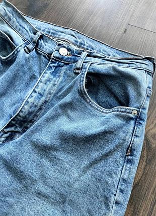 Джинси мом