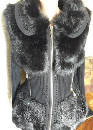 Курточка шубка безрукавка жилетка теплая, эффектная, практичная. черная8 фото