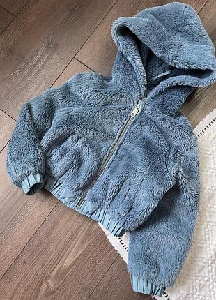 Синя блакитна махрова плюшева куртка кофта на замочку щ капюшоном для дівчинки 5 6 років 110 116 см на осінь весна
