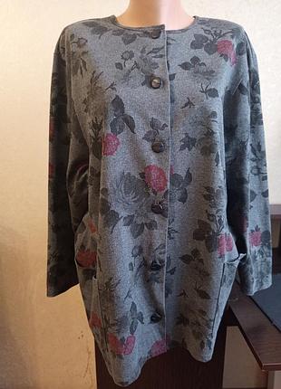 Кофта,кардиган на пуговицах