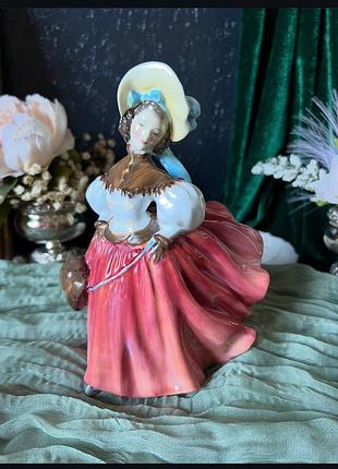 Фарфоровая статуэтка royal doulton the skater (фигуристка), hn 2117