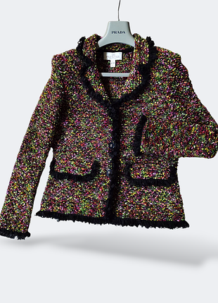 Красивый жакет легкий пиджак