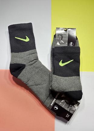 Носки теплые спортивные. 
размер 42-45.