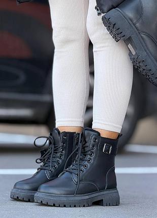 Взуття жіноче зима