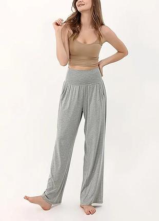 Брюки палаццо трикотажные серые, штаны