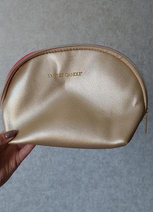 Золотисто-бронзовая косметичка с эко-кожи на одно отделение yankee candle