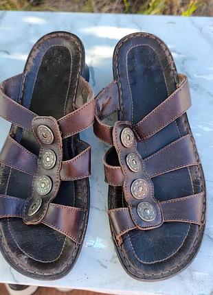 Босоножки кожаные 39р 25см