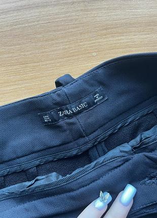 Брючні шорти zara