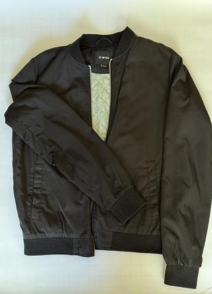 Чорна вітровка куртка-бомбер o’stin, розмір s