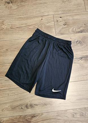 Шорти nike dri-fit