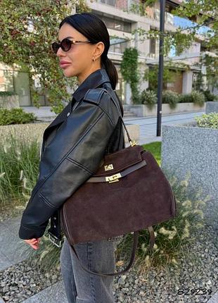 Класична сумка трапеція натуральна замша, у стилі бренду
