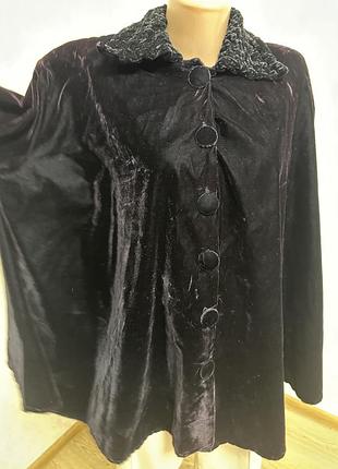 Оксамитокий кейп накидка пальто виробник франція