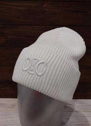 Женская шапка однотонная, шапка лопата с подворотом вискоза, шапка белая женская на осень кашемир, шапка лопата стилем сезен celine