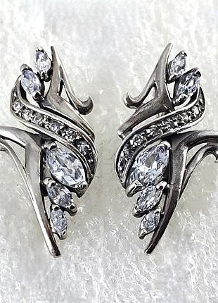Серебряные сережки с камнями. 925 проба.