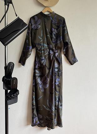 Сукня сатинова