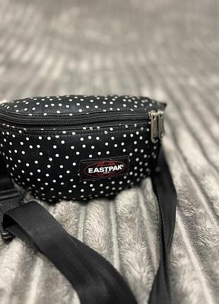 Бананка eastpak, б/у , оригінал