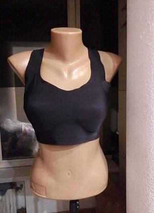 Топ спортивный р м. sloggi