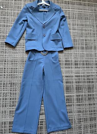 Костюм брючний 140