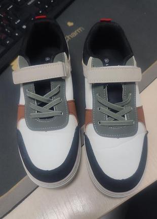 Кроссовки детские lc waikiki