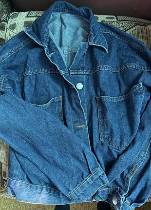 Продам джинсовки ,розмір s-m ціна за дві