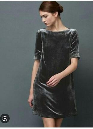 Шелковое бархатное платье-футляр 48 размер toast