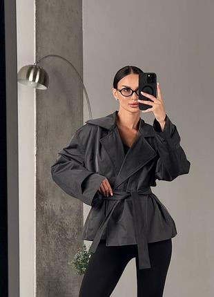 Розкішний тренч