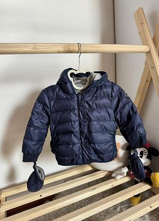 Демі курточка marco polo розмір 68(3-6м) стан- відмінний, але є царапини на гудзиках