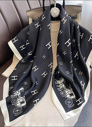 Брендові хустки