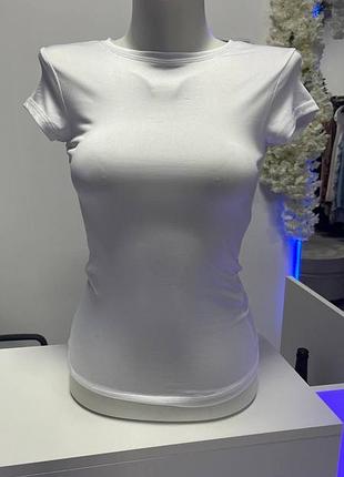 Жіноча базова футболка від terranova