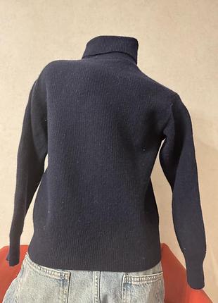 Теплий светр з вовни 4