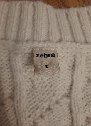 Вязана безрукавка 3