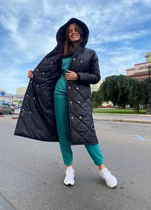 Чорне стьбане пальто міді чорна куртка міді з поясом