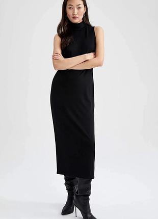 Сукня довга з вовни