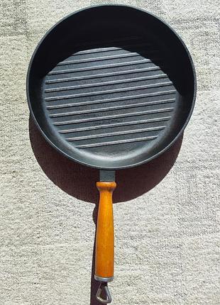 Сковорода чугунная круглая гриль 26,5 см