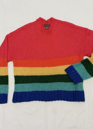 Свитер, кофта, в разноцветную полоску.