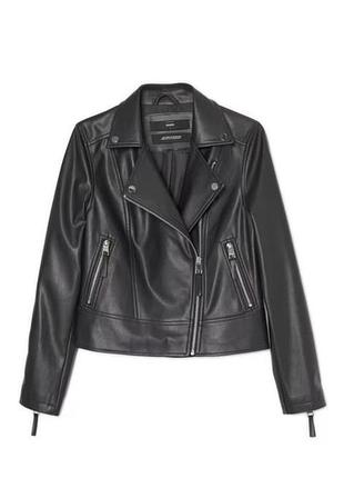 Жіноча чорна шкіряна куртка косуха розмір xs