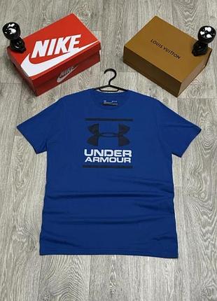 Футболка от бренда under armour