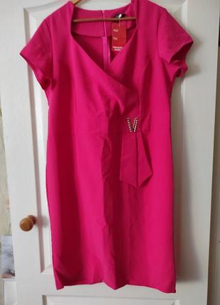 Красивое платье сочного цвета украинского бренда latika