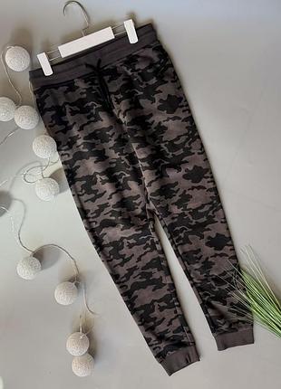 Теплі спортивні штани на підлітка 11-12 років на зріст 146-152 см george