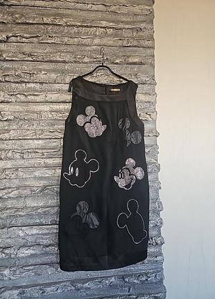 Черное шелковое маленькое платье миккимаус iceberg монтаж