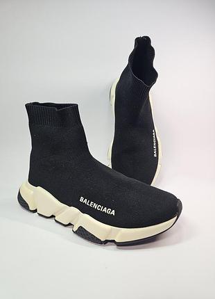 Кроссовки женские с логотипом balenciaga