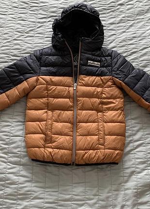 Дитяча осіння легка куртка 140 см