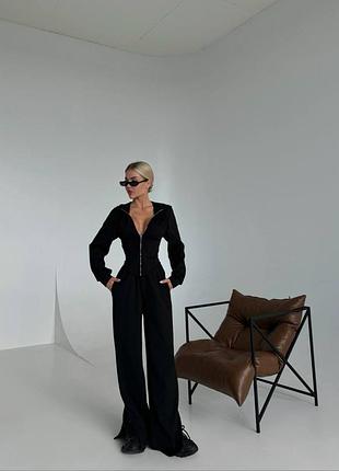 Теплий жіночий брючний костюм