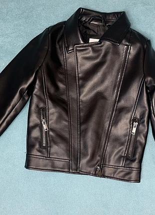 Куртка від zara