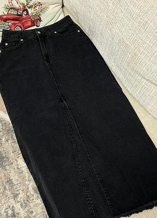 Джинсова спідниця. розмір 38.