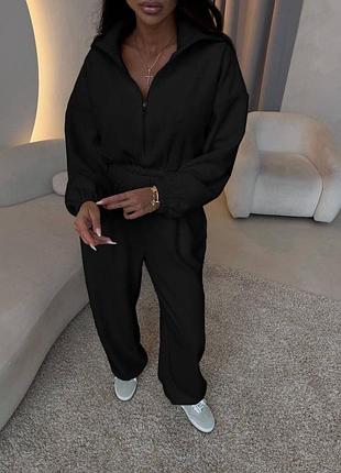 Стильний флісовий жіночий комбінезон верх вільного крою з комірцем та блискавкою по талії резинка низ вільного крою