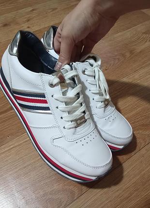 Кроссовки tommy