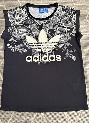Футболка adidas